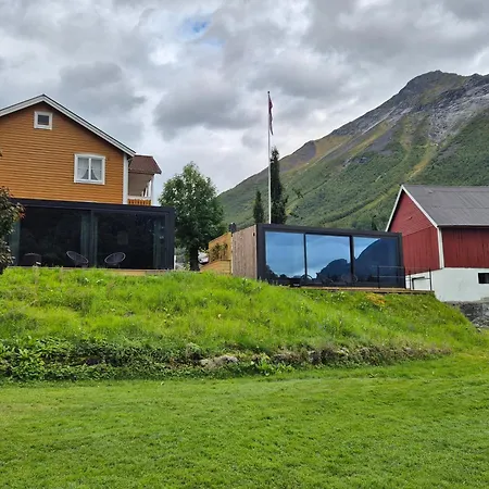 Blatind, Rekkedal Gjestegard - Casa vacanze Sæbø